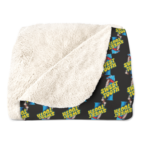 Pocket Molars Creepy Tooth Dispenser Blanket